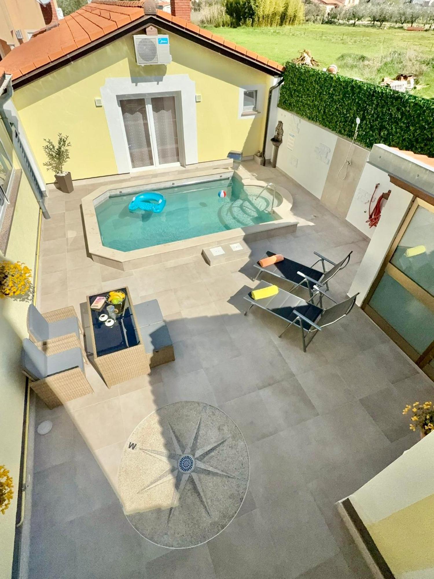 Poolside Studio 파자나 외부 사진